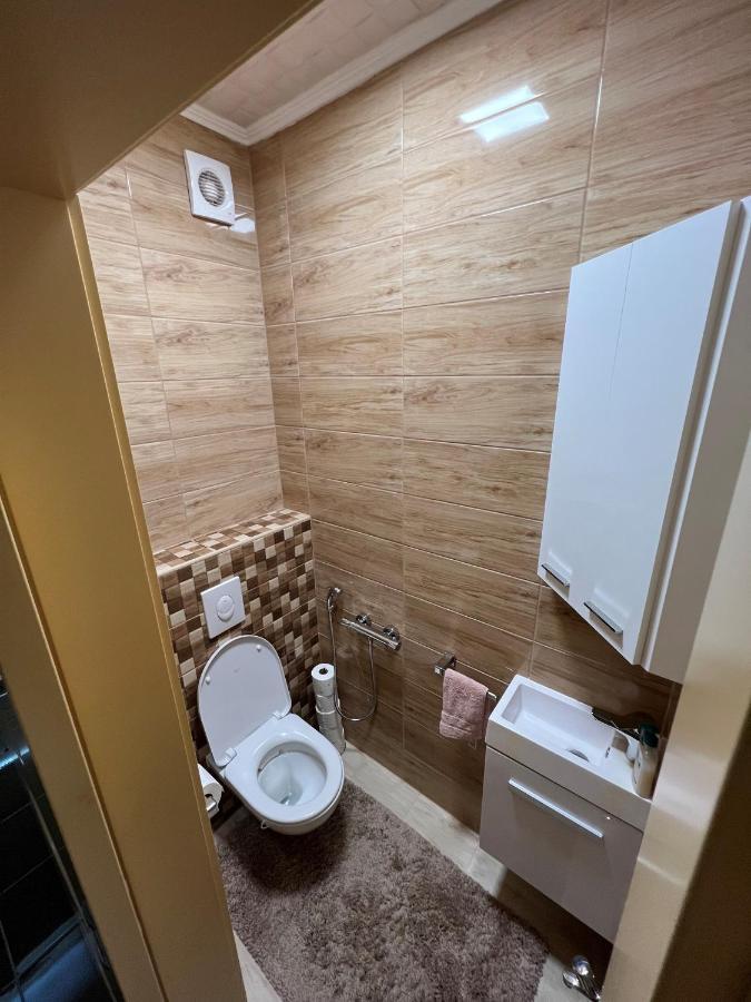 דירות דברצן Parizsi Udvar Premium Apartman מראה חיצוני תמונה