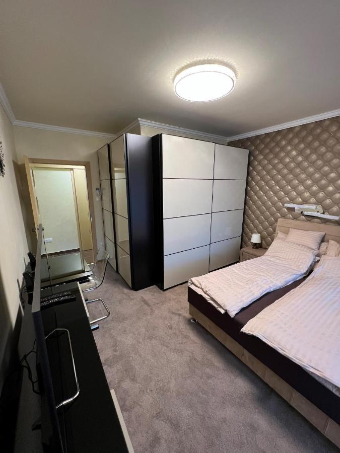דירות דברצן Parizsi Udvar Premium Apartman מראה חיצוני תמונה