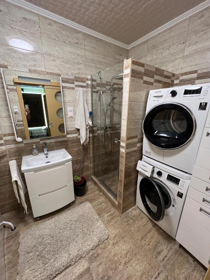 דירות דברצן Parizsi Udvar Premium Apartman מראה חיצוני תמונה