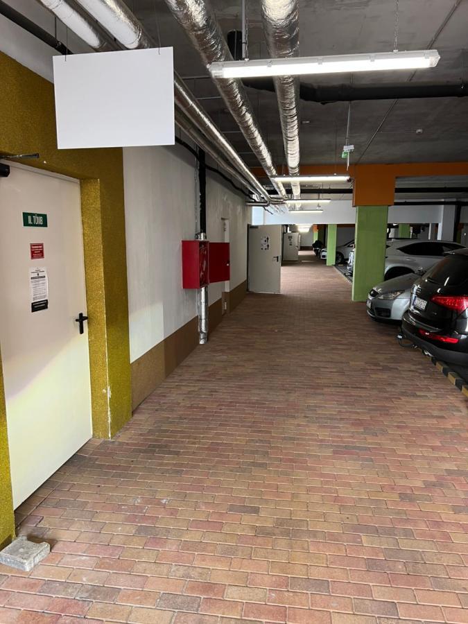 דירות דברצן Parizsi Udvar Premium Apartman מראה חיצוני תמונה